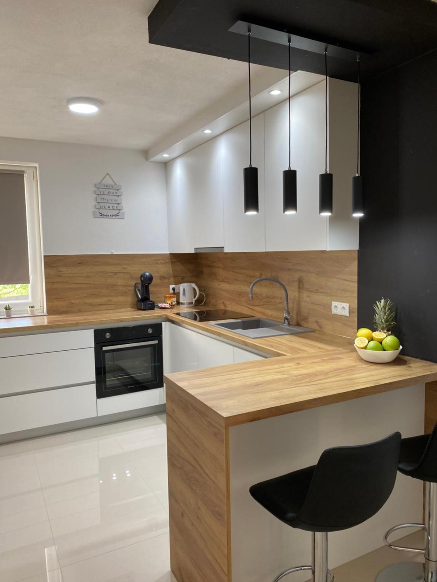 Villa La Casa -family House *