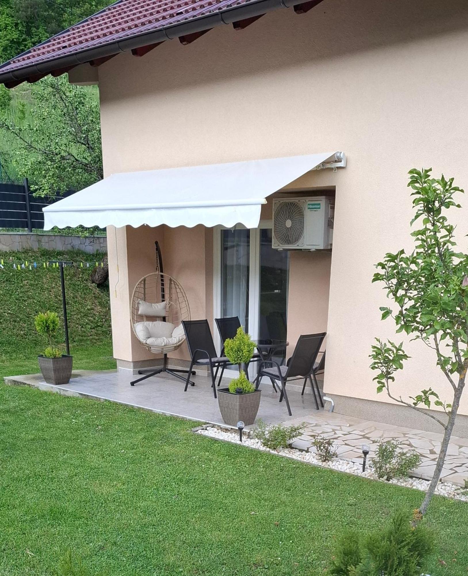 Villa La Casa -family House